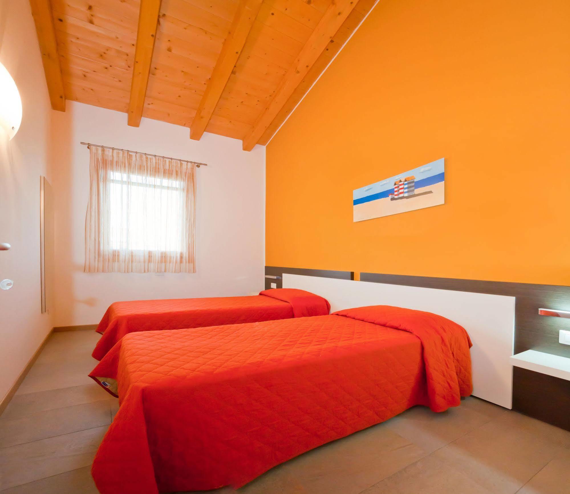 Villaggio Laguna Blu 카오를레 외부 사진